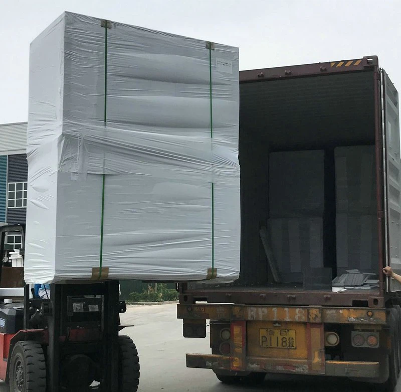 loading container -sandwich wall panels